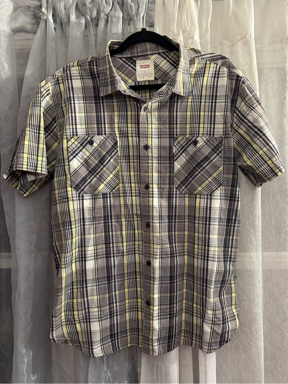 Levi's Short Sleeve Plaid Button-Down Shirt — Gray, Yellow & White